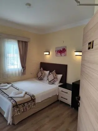 Standard Oda 1 Double Bed