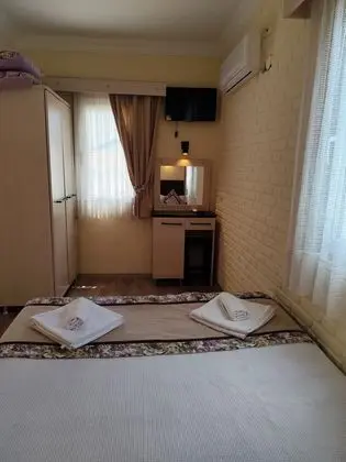 Standard Oda 1 Double Bed