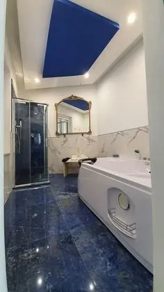 Deluxe Stüdyo Süit, Jakuzi