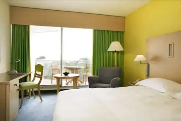 Executive Tek Büyük Yataklı Oda, Bahçeli