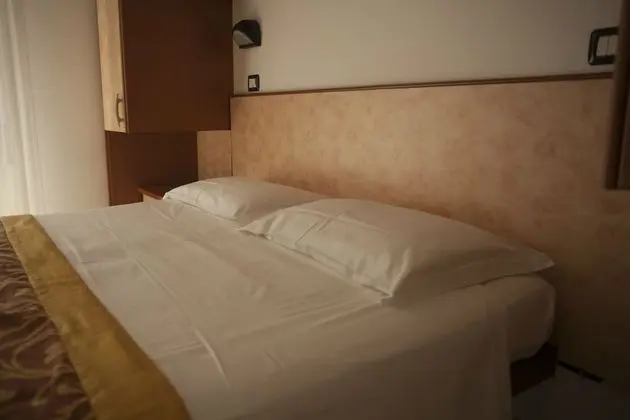 Classic Tek Büyük Yataklı Oda, Balkon (Matrimoniale,letto a castello)