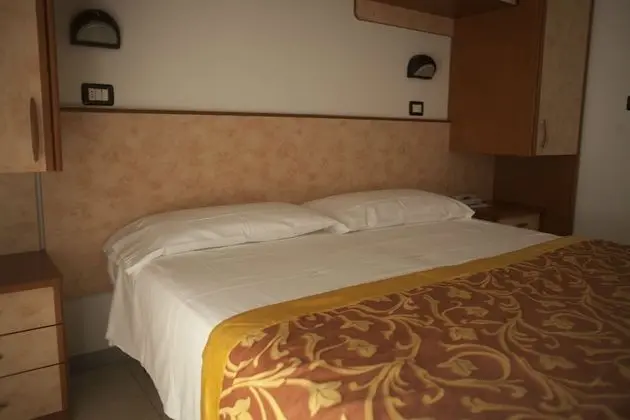 Classic Tek Büyük Yataklı Oda, Balkon (Matrimoniale,letto a castello)