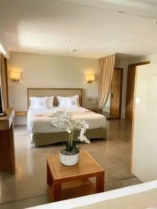 Royal Süit, Teras, Deniz Manzaralı