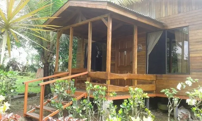 Dört Kişilik Oda, Bahçe Manzaralı