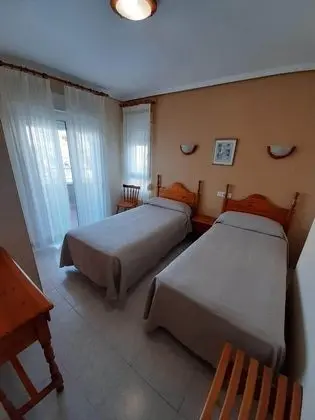 Tek Büyük Yataklı Oda, Balkon