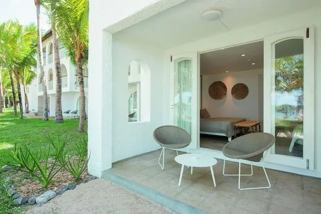 Superior Garden (Honeymooners only)