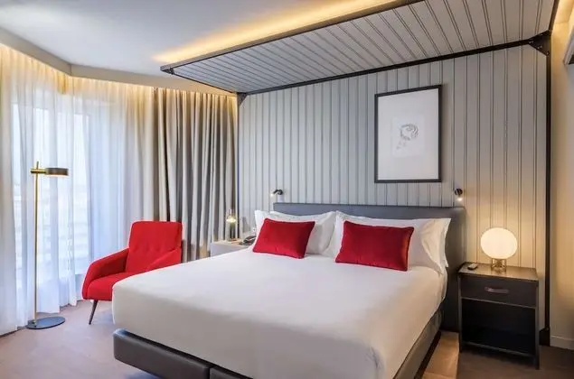 Oda, 1 Çift Kişilik Yatak