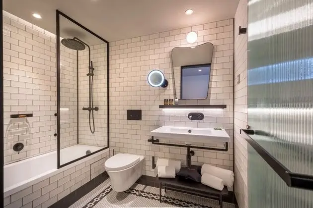 Oda, 1 Çift Kişilik Yatak