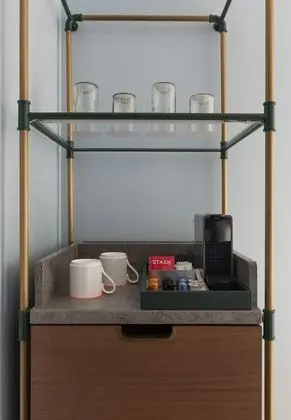Standard Oda, 1 En Büyük (King) Boy Yatak, Engellilere Uygun (Roll-In Shower)