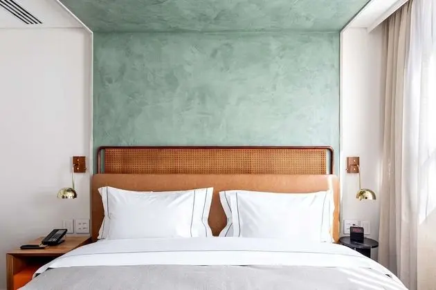 1 King Bed Standard Room