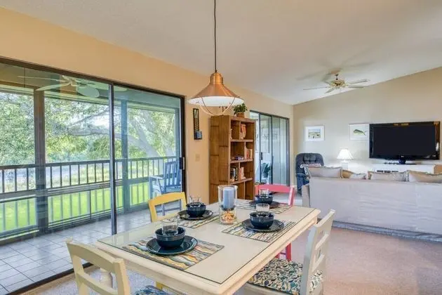 Daire (Canopy Shore)