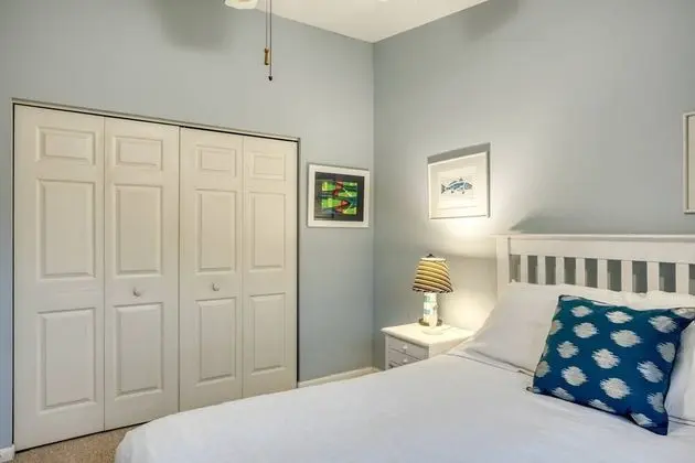 Daire (Canopy Shore)