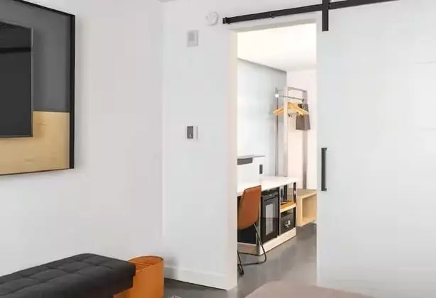 Oda, 1 En Büyük (King) Boy Yatak (Peloton Wellness Room)