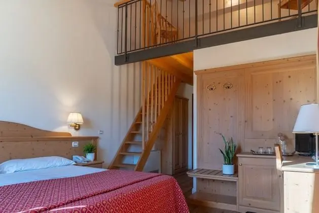 Family Dört Kişilik Oda