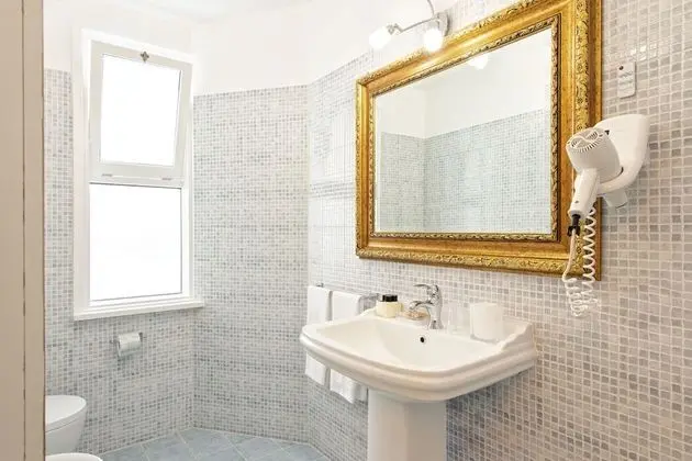 Standard Tek Büyük Yataklı Oda, Özel Banyo