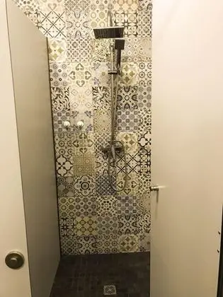 Ortak Ranzalı Oda, Karma Ranzalı Oda, Özel Banyo (La Pinada - 1 bed in 10 Bed Dorm)