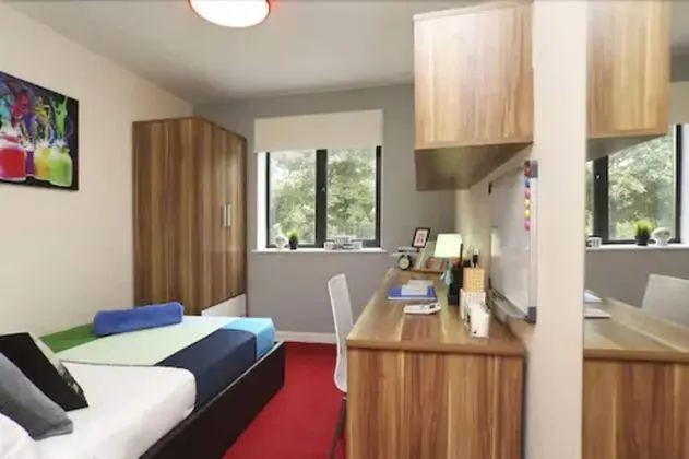 Tek Büyük Yataklı Oda (3/4 Size Small Double Bed)