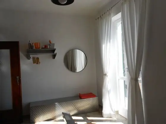 Economy Tek Büyük Yataklı Oda, Banyolu/Duşlu, Bahçe Manzaralı