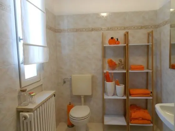 Economy Tek Büyük Yataklı Oda, Banyolu/Duşlu, Bahçe Manzaralı