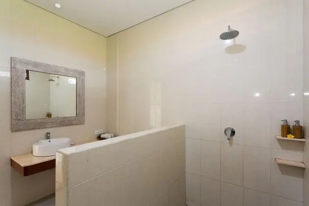 Deluxe Tek Büyük Yataklı Oda, Bahçe Manzaralı
