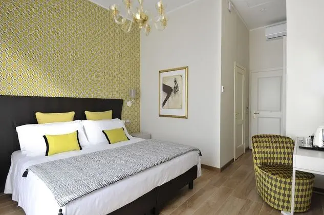 Deluxe Tek Büyük veya İki Ayrı Yataklı Oda