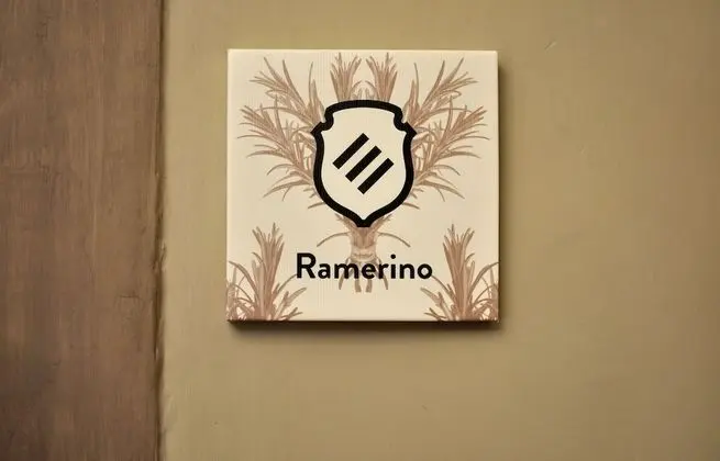 Tek Büyük Yataklı Oda, Özel Banyo (Ramerino)