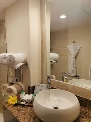 2 Bedroom Luxury Suite