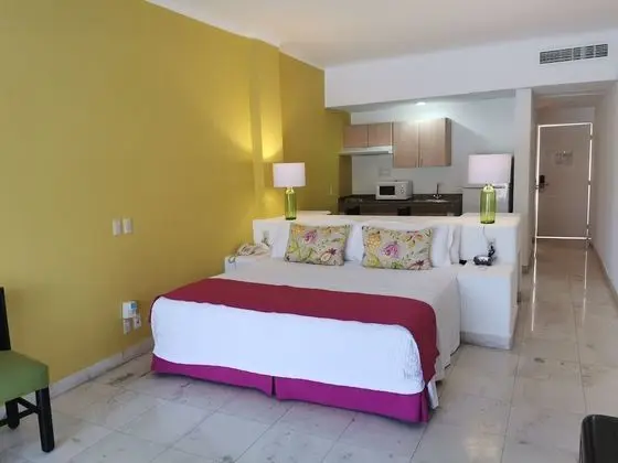 Studio Mountain Section (Antes Villas Vallarta)