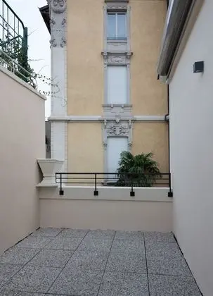 Panoramic Tek Büyük Yataklı Oda