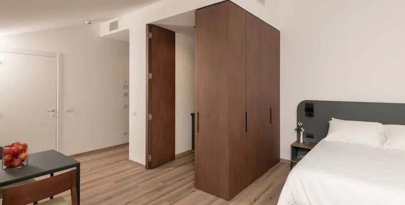 Üç Kişilik Oda