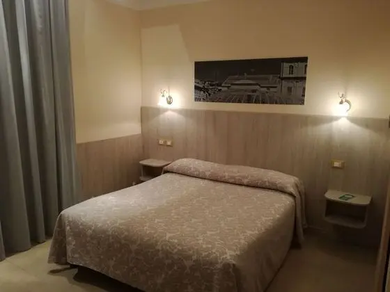 İki Ayrı Yataklı Oda, 2 Tek Kişilik Yatak