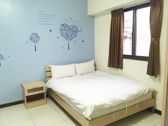 Design Tek Büyük Yataklı Oda, 1 Çift Kişilik Yatak