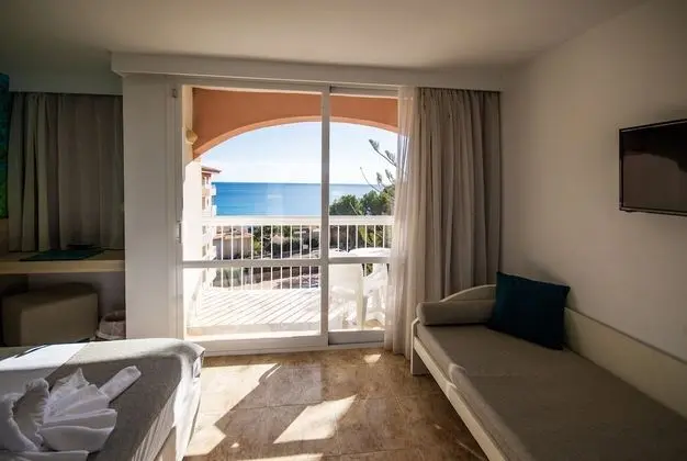 Premium Tek Büyük Yataklı Oda, 1 Çift Kişilik veya 2 Tek Kişilik Yatak, Balkon, Deniz Manzaralı