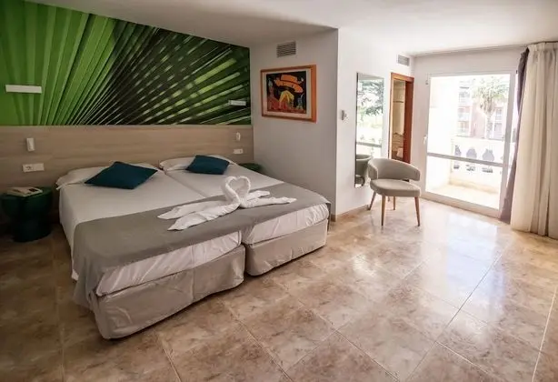 Standard Tek Büyük Yataklı Oda, 1 Çift Kişilik veya 2 Tek Kişilik Yatak, Balkon, Dağ Manzaralı