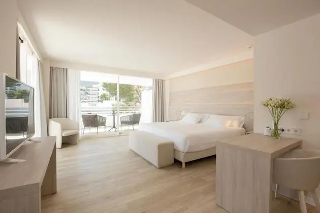 Junior Süit, Balkon, Bahçe Manzaralı