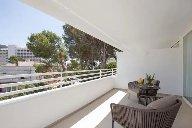 Junior Süit, Balkon, Bahçe Manzaralı