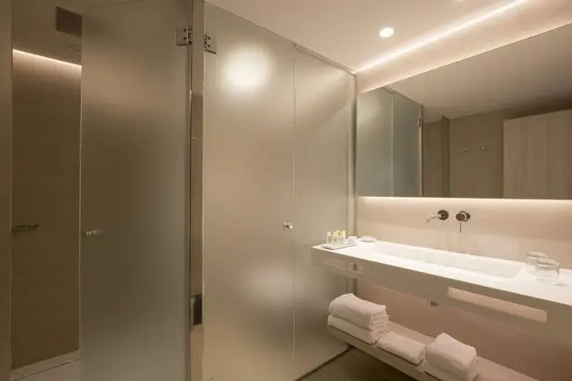 Junior Süit, Balkon, Bahçe Manzaralı