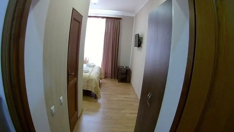 Basic Tek Büyük veya İki Ayrı Yataklı Oda, Balkon
