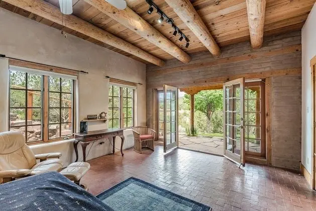 Ev (Canyon View Retreat - All Adobe Home,)