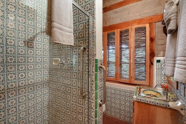 Ev (Canyon View Retreat - All Adobe Home,)