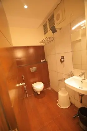 Premium Tek Büyük Yataklı Oda