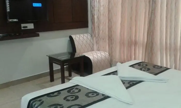 Premium Tek Büyük Yataklı Oda