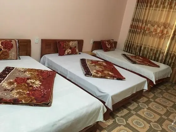 Üç Kişilik Oda