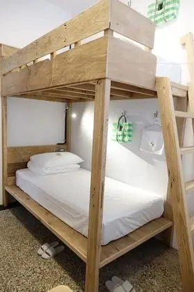Comfort İki Ayrı Yataklı Oda, Sadece kadınlar için, Ortak Banyo (Max occupancy 2 people)