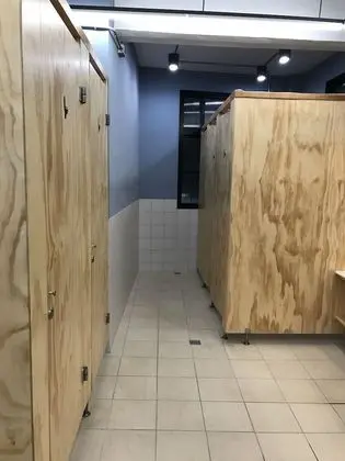 Comfort İki Ayrı Yataklı Oda, Sadece kadınlar için, Ortak Banyo (Max occupancy 2 people)