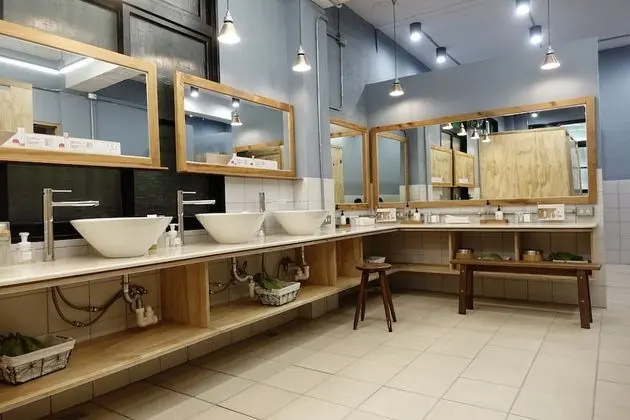 Comfort İki Ayrı Yataklı Oda, Sadece kadınlar için, Ortak Banyo (Max occupancy 2 people)