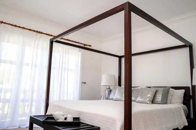 Villa, 4 Yatak Odası, Sigara İçilmez, Avlu Manzaralı