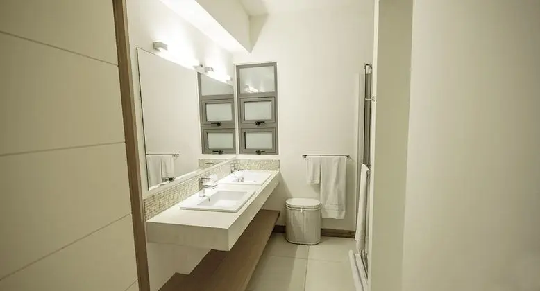 Apart Daire, 3 Yatak Odası, Mutfak, Denize Sıfır