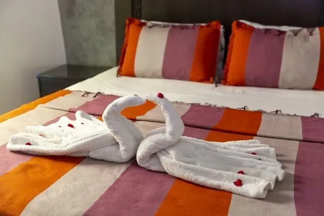 Standard Tek Büyük Yataklı Oda