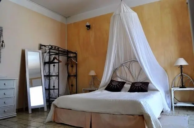 Comfort Tek Büyük veya İki Ayrı Yataklı Oda, Deniz Manzaralı
